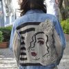El Örgüsü Bej Kadın Portreli Patchwork Yün Tasarım Kot Ceket Mont - Thumbnail Image 4